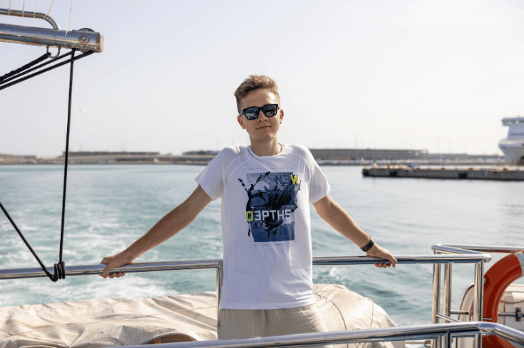 Artem Kislukhin, TBS Summer School Student, visits the Barcelona Port