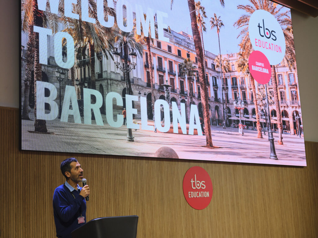 Join the sustainable finance revolution at TBS Education